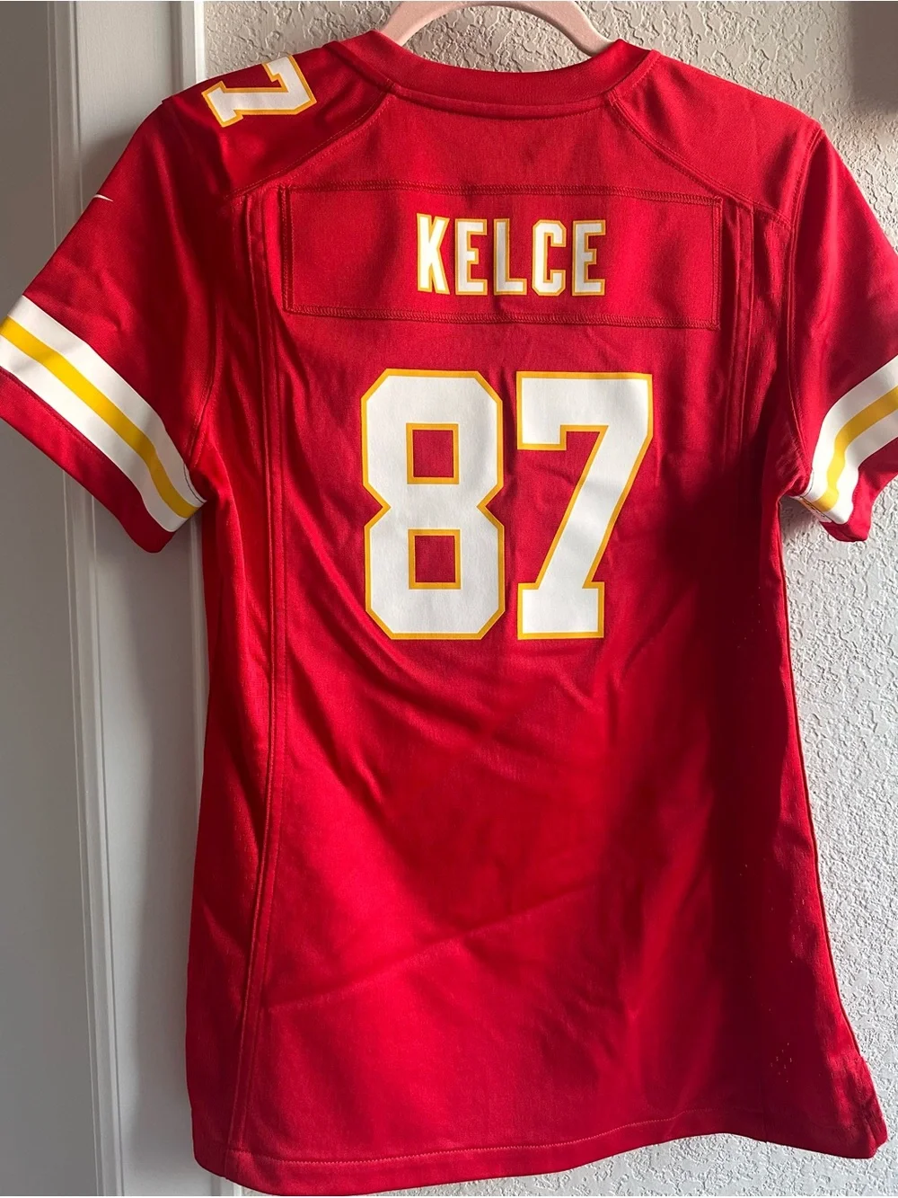 Nike Women’s Travis Kelce #87 Chiefs Jersey size small fitted On-Field Like New